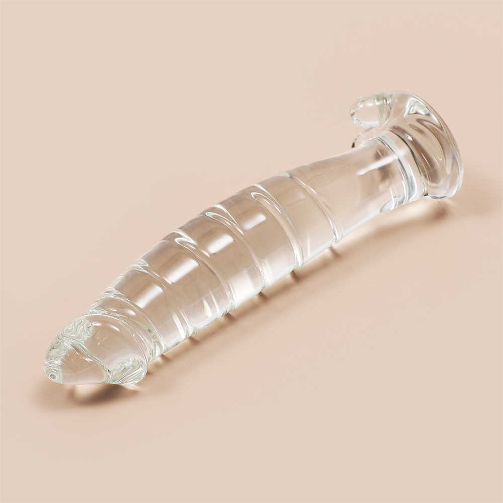 Ultimate Glass Realistic Dildo in Clear